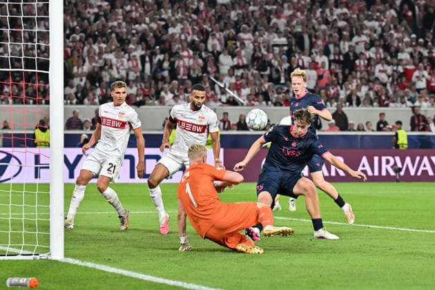 STUTTGART, GERMANY; 09. SEPTEMBER: Ola VISTED (Viking FK 15) keep the Ball out of the box during the Champions League Match between VfB Stuttgart vs. Viking FK at Matchday 1 at MHP-Arena Copyright: xBEAUTIFULxSPORTS Goldbergx