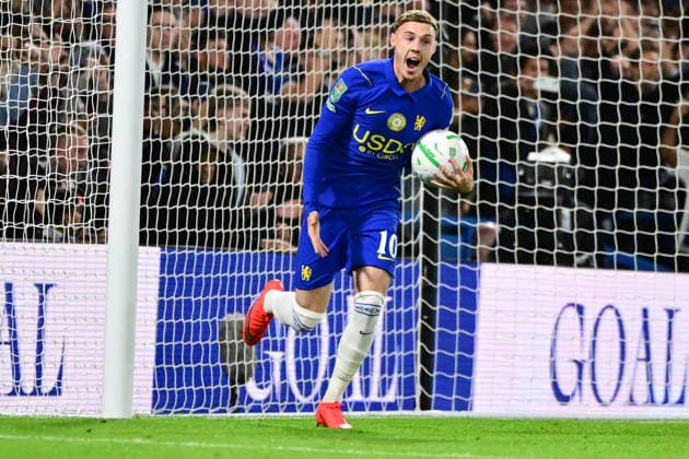 Chelsea v Leeds United, Carabao cup, League cup. GOAL Chelsea midfielder Cole Palmer (10) scores a goal from the penalty spot and celebrates 1-2 during the Carabao cup match between Chelsea and Leeds United at Stamford Bridge, London, UK on 9 September 2026. London Stamford Bridge Greater London UK Editorial use only DataCo restrictions apply See www.football-dataco.com , Copyright: xDennisxGoodwinx PSI-24841-0039