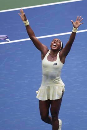 US Open tennis tournament - Day 11 Coco Gauff of the US celebrates winning against Mirra Andreeva of Russia in their Women s Singles Quarterfinals match of the US Open Tennis Championships in Flushing Meadows, New York, USA, 09 September 2026. FLUSHING MEADOWS NEW YORK United States  Copyright: xSARAHxYENESELx