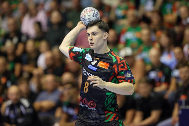 September 9, 2026, xtgx, Handball Champions League, SC Magdeburg vs. Kolstad Handbold Emspor, from left: Tim Thielecke (Magdeburg), 8 (Magdeburg)