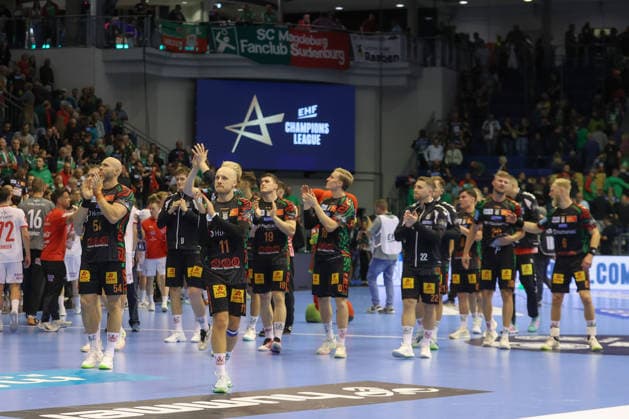 September 9, 2026, xtgx, Handball Champions League, SC Magdeburg vs. Kolstad Handbold emspor, from left: Magdeburg celebrates the victory, Magdeburg celebrates after the game