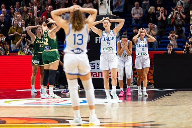 Lorela Cubaj, Italy, 13, Cecilia Zandalasini, Italy, 09, Vittoria Blasigh, Italy, 55, and Francesca Pasa, Italy, 06, look disappointed after the loss, GER, Italy vs. Australia, basketball, 2026 FIBA Women’s World Cup, quarterfinal qualifier, September 9, 2026, GER, Italy vs. Australia, basketball, 2026 FIBA Women’s World Cup, quarterfinal qualification, September 9, 2026, Berlin Copyright: xEibner-Pressefoto MaxxVincenx EP_MVN