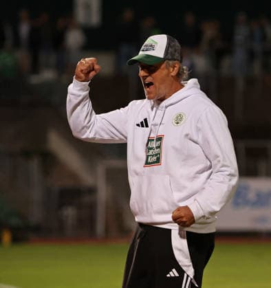 September 9, 2026, Soccer, Men s, Regionalliga Southwest, 2026–2027 Season, FC 08 Homburg 1, FC Kaiserslautern II, Coach Roland Seitz; FC 08 Homburg celebrates the victory, pumping their fists; Homburg Waldstadion, Saarland, Germany Copyright: xFabianxKleerx