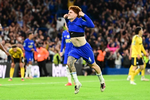 Chelsea v Leeds United, Carabao cup, League cup. GOAL Chelsea defender Valentin Barco (4) scores a goal and celebrates 5-3 during the Carabao cup match between Chelsea and Leeds United at Stamford Bridge, London, UK on 9 September 2026. London Stamford Bridge Greater London UK Editorial use only DataCo restrictions apply See www.football-dataco.com , Copyright: xDennisxGoodwinx PSI-24841-0053