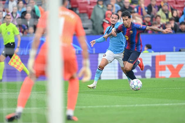 FC Barcelona, Barca v FEYENOORD SPOTIFY CAMP NOU. BARCELONA. September 9, 2026 FC BARCELONA vs FEYENOORD September 9, 2026 Anis Hadj Moussa (23) of Feyenoord vies with Joao Cancelo (2) of FC Barcelona during the soccer match corresponding to the group stage match of the UEFA Champions League between FC Barcelona and Feyenoord at Spotify Camp Nou in Barcelona, Spain. Barcelona ESP Copyright: xS.xRosx