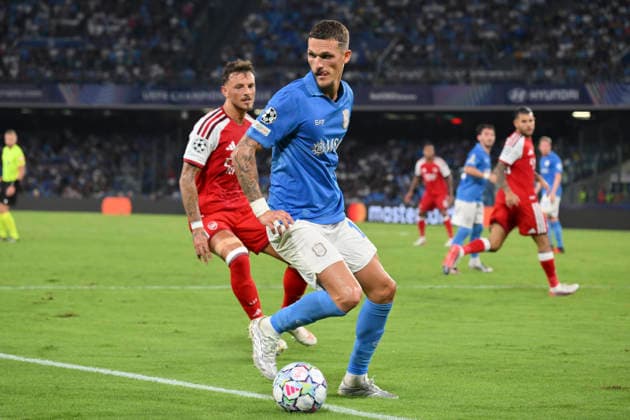 2026 Uefa Champions League Football Match Napoli v Arsenal Sep 9 9 Sep 2026; Maradona Stadium, Napoli, Italy; Uefa Champions League Football Match; Napoli versus Arsenal; Rafa Marin of Napoli under pressure from Ben White of Arsenal Napoli Campania Italy Copyright: xRobertoxRamacciax