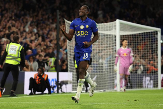 Chelsea v Leeds United, Carabao Cup Danny Welbeck of Chelsea celebrates after scoring the sixth goal for his side during the Chelsea v Leeds United Carabao Cup 3rd Round match at Stamford Bridge, London, England on 9 September 2026 Credit: Tiego Grenho Every Second Media Editorial use only. All images are copyright Every Second Media Limited. No images may be reproduced without prior permission. All rights reserved. Premier League and Football League images are subject to licensing agreements with Football DataCo Limited. see https: www.football-dataco.com Copyright: xIMAGO EveryxSecondxMediax ESM-2145-0040 TiegoxGrenhox xEveryxSecondxMediax