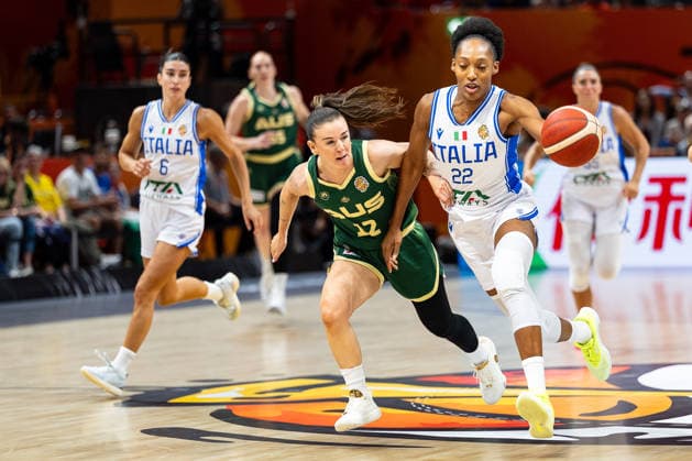 Olbis Andre of Italy, No. 22, dribbling past Stephanie Reid of Australia, No. 12, GER, Italy vs. Australia, Basketball, 2026 FIBA Women’s World Cup, Quarterfinal Qualifier, September 9, 2026, GER, Italy vs. Australia, Basketball, 2026 FIBA Women’s World Cup, Qualifying for the quarterfinals, September 9, 2026, Berlin Copyright: xEibner-Pressefoto MaxxVincenx EP_MVN