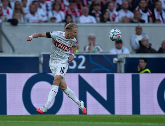 Chris Fuehrich of VfB Stuttgart plays with a head during UEFA Champions League - Matchday 1 season 26 27 game between Stuttgart and Viking (Ruslan Taran Ball Raw Images) Stuttgart MHP Arena Germany Copyright: xRuslanxTaranx RUS_STUTT-VIKING-0092