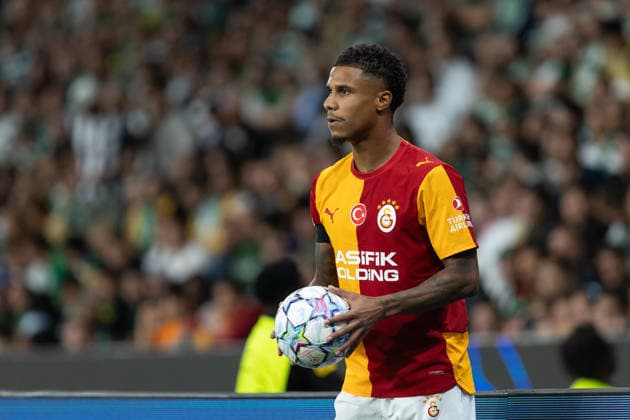 September 9, 2026, Lisbon, Lisbon, Portugal: Galatasaray defender from Senegal ISMAIL JAKOBS (4) in action during the game for the League Phase for the UEFA Champions League between Sporting and Galatasaray at Estadio Jose de Alvalade Lisbon Portugal - ZUMAs359 20260909_zsp_s359_038 Copyright: xAlexandrexdexSousax