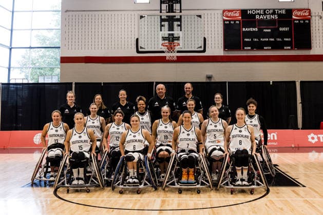 OTTAWA, CANADA - SEPTEMBER 09: Team photo of Team Germany before the Ottawa IWBF Wheelchair Basketball World Championships match between Germany vs. Japan at Carleton University on matchday 1 of the Ottawa IWBF Wheelchair Basketball World Championships on September 09, 2026 in Ottawa, Canada. Back row: Gesche Schuenemann (Schünemann, Assistant Coach Germany), Josef Jaglowski (Head Coach Germany) Middle row: Svenja Mayer (Germany, 13), Lilly Sellak (Germany, 14), Annika Sonnleitner (Germany, 12), Roli-Ann Neubauer (Germany, 11), Lisa Bergenthal (Germany, 10), Lena Knippelmeyer (Germany, 9), Svenja Erni (Germany, 5), Leyla Staehler (Stähler, Germany, 4) Front row: Verena Kier (Germany, 15), Catharina Weiss (Germany, 6), Anne Patzwald (Germany, 7), Verena Meyer (Germany, 8) Canada Copyright: xSteffiexWunderlx