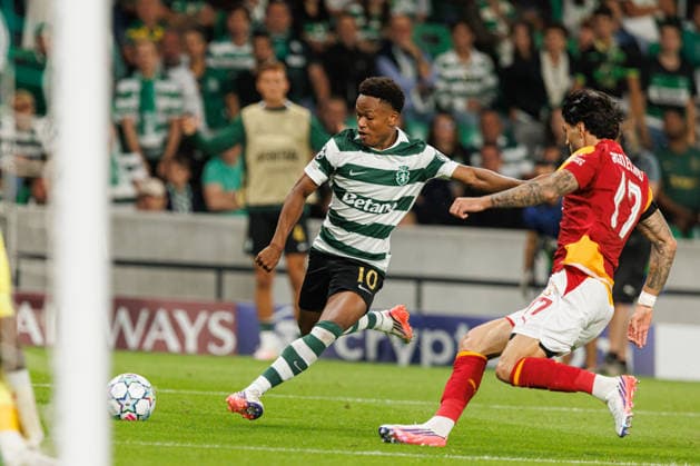 Geny Catamo seen during UEFA champions League game between teams of Sporting CP and Galatasaray SK in Estadio Jose Alvalade (Luis Loureiro Ball Raw Images PT) Lisboa Estadio Jose Alvalade Portugal Copyright: xLuisxLoureirox luisloureirosportingGala-7106