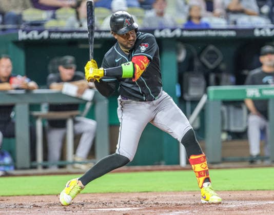SEP 9, 2026: Arizona Diamondbacks shortstop Geraldo Perdomo (2) at bat in the 1st inning against the Kansas City Royals at Kauffman Stadium Kansas City, MO. CSM Kansas City United States - ZUMAc04_ 20260909_zma_c04_125 Copyright: xRomanxPunox