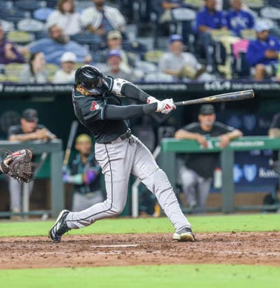 SEP 9, 2026: Arizona Diamondbacks center fielder Jordan Lawlar (10) hits a single in the 5th inning against the Kansas City Royals at Kauffman Stadium Kansas City, MO. CSM Kansas City United States - ZUMAc04_ 20260909_zma_c04_156 Copyright: xRomanxPunox