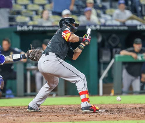 SEP 9, 2026: Arizona Diamondbacks outfielder Lars Nootbar (21) drops a bunt in the 5th inning against the Kansas City Royals at Kauffman Stadium Kansas City, MO. CSM Kansas City United States - ZUMAc04_ 20260909_zma_c04_161 Copyright: xRomanxPunox