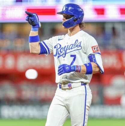SEP 9, 2026: Kansas City Royals shortstop Bobby Witt Jr. (7) hits a single in the 3rd inning against the Diamondbacks at Kauffman Stadium Kansas City, MO. CSM Kansas City United States - ZUMAc04_ 20260909_zma_c04_182 Copyright: xRomanxPunox