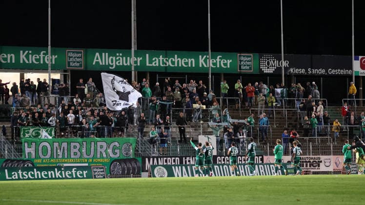 September 9, 2026, xrekx, Regional League Southwest Soccer, FC Homburg 1 vs. FC Kaiserslautern II – FC Homburg team and players celebrating at the end of the match, Homburg