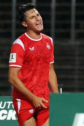 September 9, 2026, xrekx, Soccer Regionalliga Southwest, FC Homburg 1 vs. FC Kaiserslautern II; Dion Hofmeister 1; FC Kaiserslautern II disappoints, looks disappointed, dejected; match ends without Homburg’s jersey sponsor