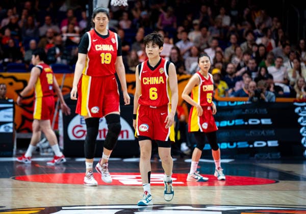 Puerto Rico V China: Qualification To Quarter-Finals - FIBA Women s Basketball World Cup Germany 2026 Shuyu Yang plays during the quarter-final match between Puerto Rico and China at the FIBA Women s Basketball World Cup 2026 in Berlin, Germany, on September 9, 2026. Berlin Germany  Copyright: xMarcinxGolbax originalFilename:golba-puertori260909_npd1E.jpg