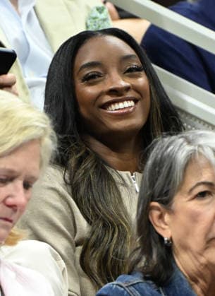 FLUSHING NY- SEPTEMBER 08: Simone Biles is seen watching Carlos Alcaraz Vs Ben Shelton at the quarter finals in Arthur Ashe Stadium during The US Open at the USTA Billie Jean King National Tennis Center on September 8, 2026 in Flushing Queens. Copyright: xmpi04x xMediaPunchx