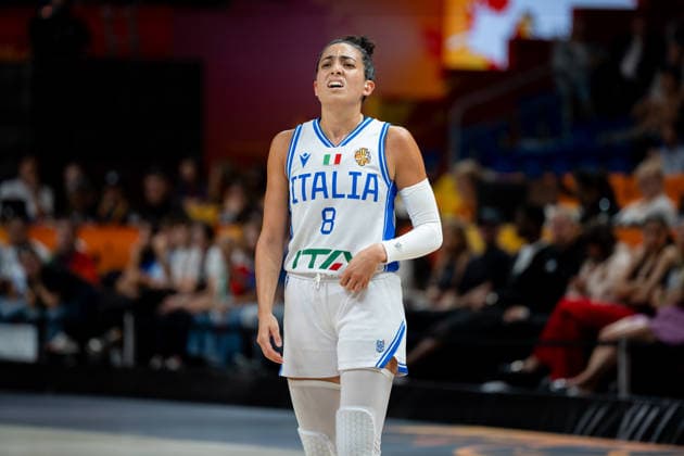 Italy V Australia: Qualification To Quarter-Finals - FIBA Women s Basketball World Cup Germany 2026 Costanza Verona plays during the FIBA Women s Basketball World Cup 2026 quarterfinals match between Italy and Australia in Berlin, Germany, on September 9, 2026. Berlin Germany  Copyright: xMarcinxGolbax originalFilename:golba-italyvau260909_npo6E.jpg
