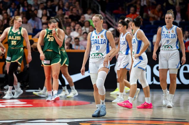 Italy V Australia: Qualification To Quarter-Finals - FIBA Women s Basketball World Cup Germany 2026 Mariella Santucci plays during the FIBA Women s Basketball World Cup 2026 quarterfinals match between Italy and Australia in Berlin, Germany, on September 9, 2026. Berlin Germany  Copyright: xMarcinxGolbax originalFilename:golba-italyvau260909_nppcu.jpg
