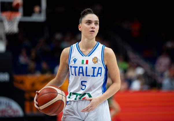 Italy V Australia: Qualification To Quarter-Finals - FIBA Women s Basketball World Cup Germany 2026 Matilde Villa plays during the FIBA Women s Basketball World Cup 2026 quarterfinals match between Italy and Australia in Berlin, Germany, on September 9, 2026. Berlin Germany  Copyright: xMarcinxGolbax originalFilename:golba-italyvau260909_npyv2.jpg