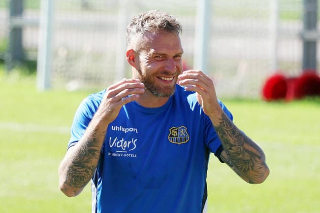 September 10, 2026, xrekx, Soccer 3rd Division, 1 FC Saarbrücken Training: Patrick Schmidt, 1 FC Saarbrücken laughs, smiles, positive, satisfied, laughs, smiles, positive, satisfied Saarbrücken