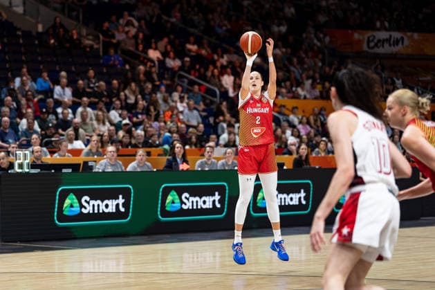 Virag Takacs Kiss of Hungary, No. 02 shooting, GER, USA vs. Hungary, Basketball, 2026 FIBA Women’s World Cup, Quarterfinals, September 10, 2026 GER, USA vs. Hungary, Basketball, 2026 FIBA Women’s World Cup, Quarterfinals, September 10, 2026, Berlin Copyright: xEibner-Pressefoto MaxxVincenx EP_MVN