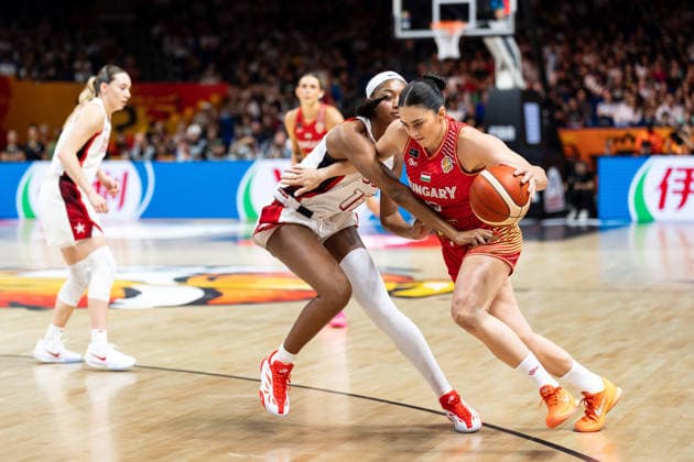 Agnes Torok (Hungary), No. 13, dribbling against Angel Reese (USA), No. 15, GER, USA vs. Hungary, Basketball, 2026 FIBA Women’s World Cup, Quarterfinals, September 10, 2026, USA vs. Hungary, Basketball, 2026 FIBA Women’s World Cup, Quarterfinals, September 10, 2026, Berlin Copyright: xEibner-Pressefoto MaxxVincenx EP_MVN