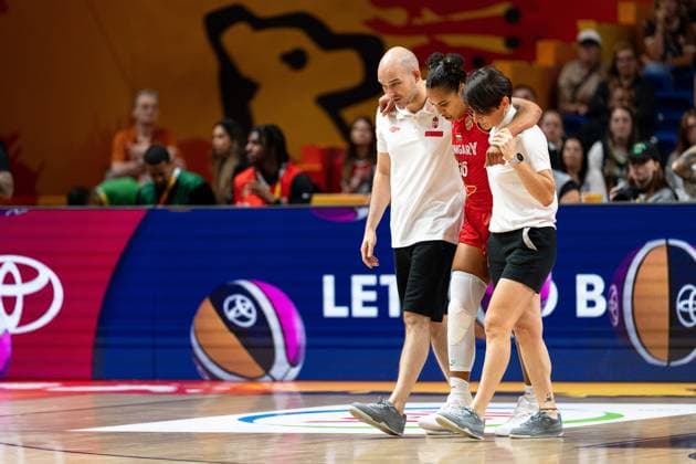 Nina Aho, Hungary, 10, injured, GER, USA vs. Hungary, Basketball, 2026 FIBA Women’s World Cup, Quarterfinals, September 10, 2026, GER, USA vs. Hungary, Basketball, 2026 FIBA Women’s World Cup, Quarterfinals, September 10, 2026, Berlin Copyright: xEibner-Pressefoto MaxxVincenx EP_MVN