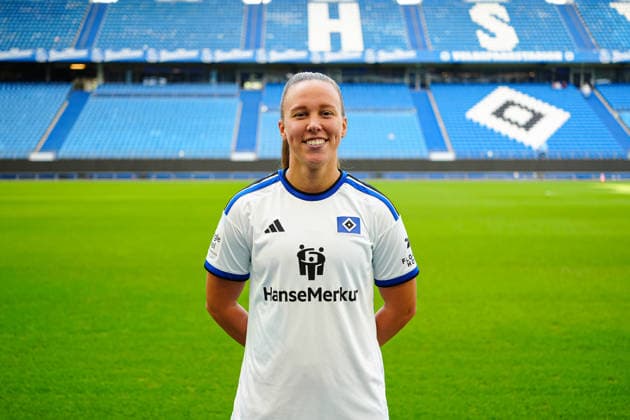 Viktoria Schwalm (Hamburger SV, 23) GER, Hamburger SV, Fussball, Frauen, Porträttermin, 09.09.2026 GER, Hamburger SV, Fussball, Frauen, Porträttermin, 09.09.2026 Hamburg *** Viktoria Schwalm, Hamburger SV, 23, Germany, Hamburger SV, soccer, women, photo shoot, September 9, 2026, Germany, Hamburger SV, soccer, women, photo shoot, September 9, 2026, Hamburg Copyright: xEibner-Pressefoto MarcelxvonxFehx EP_MFN