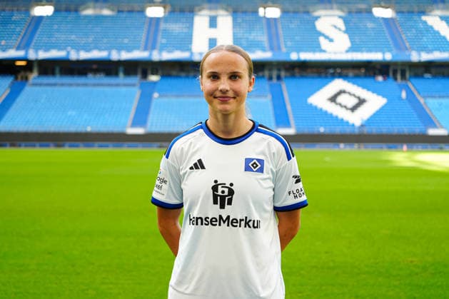 Jonna Wrede (Hamburger SV, 26) GER, Hamburger SV, Fussball, Frauen, Porträttermin, 09.09.2026 GER, Hamburger SV, Fussball, Frauen, Porträttermin, 09.09.2026 Hamburg *** Jonna Wrede, Hamburger SV, 26, GER, Hamburger SV, soccer, women s, photo shoot, September 9, 2026, GER, Hamburger SV, soccer, women s, photo shoot, September 9, 2026, Hamburg Copyright: xEibner-Pressefoto MarcelxvonxFehx EP_MFN