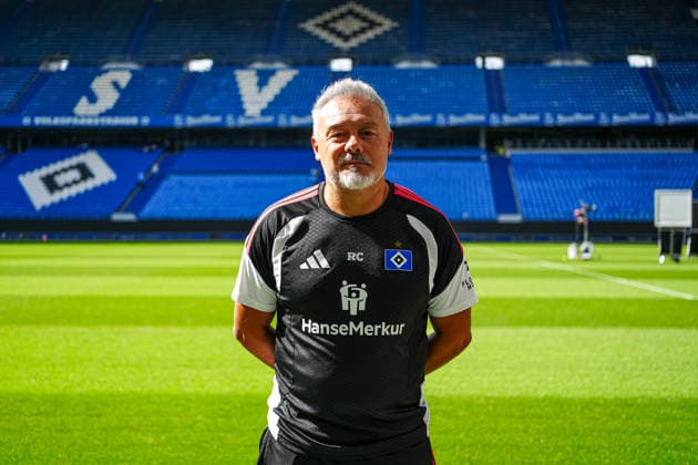 Rodolfo Esteban Cardoso (Hamburger SV, Trainer) GER, Hamburger SV, Fussball, Frauen, Porträttermin, 09.09.2026 GER, Hamburger SV, Fussball, Frauen, Porträttermin, 09.09.2026 Hamburg *** Rodolfo Esteban Cardoso, Hamburger SV, Coach, GER, Hamburger SV, Soccer, Women, Photo Op, September 9, 2026, GER, Hamburger SV, Soccer, Women, Photo Op, September 9, 2026, Hamburg Copyright: xEibner-Pressefoto MarcelxvonxFehx EP_MFN