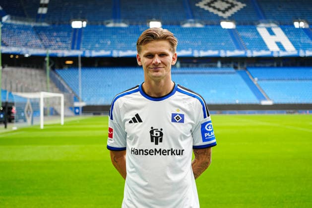 David Moller Wolfe (Hamburger SV, 03) GER, Hamburger SV, Fussball, Porträttermin, 09.09.2026 GER, Hamburger SV, Fussball, Porträttermin, 09.09.2026 Hamburg *** David Moller Wolfe, Hamburger SV, 03 GER, Hamburger SV, soccer, photo shoot, September 9, 2026 GER, Hamburger SV, soccer, photo shoot, September 9, 2026 Hamburg Copyright: xEibner-Pressefoto MarcelxvonxFehx EP_MFN