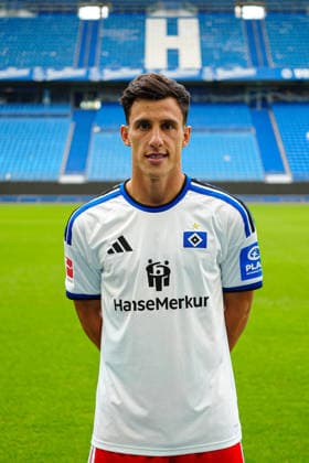 Nicolas Capaldo (Hamburger SV, 24) GER, Hamburger SV, Fussball, Porträttermin, 09.09.2026 GER, Hamburger SV, Fussball, Porträttermin, 09.09.2026 Hamburg *** Nicolas Capaldo, Hamburger SV, 24, Germany, Hamburger SV, soccer, photo shoot, September 9, 2026, Germany, Hamburger SV, soccer, photo shoot, September 9, 2026, Hamburg Copyright: xEibner-Pressefoto MarcelxvonxFehx EP_MFN