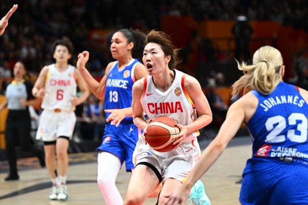 China v France - FIBA Women s Basketball World Cup 2026 Quarter-Final BERLIN, GERMANY - SEPTEMBER 10 : Luo Xinyu forward of China during the FIBA Women s Basketball World Cup quarter final match between China and France in Berlin on September 10, 2026 in Berlin, Germany, 10 09 2026 Berlin Germany  Copyright: xVincentxKalutx