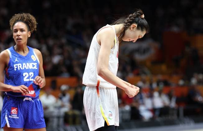 China s Han Xu celebrates after scoring during a basketball game between France and China, a quarter-final game at the FIBA Women s Basketball World Cup, on Thursday 10 September 2026, in Berlin, Germany. The FIBA Women s Basketball World Cup takes place in Berlin from 4 to 13 September 2026. VIRGINIExLEFOUR  x185848964x