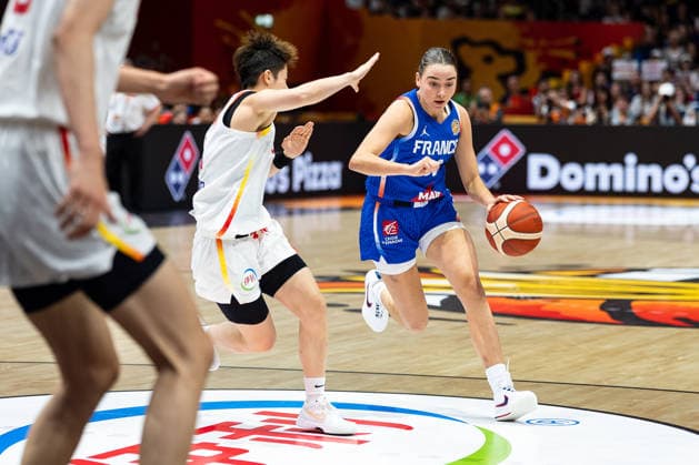 Pauline Astier, France, 98 on a dribble, GER, China vs. France, Basketball, 2026 FIBA Women’s World Cup, Quarterfinals, September 10, 2026, GER, China vs. France, Basketball, 2026 FIBA Women’s World Cup, Quarterfinals, September 10, 2026, Berlin Copyright: xEibner-Pressefoto MaxxVincenx EP_MVN