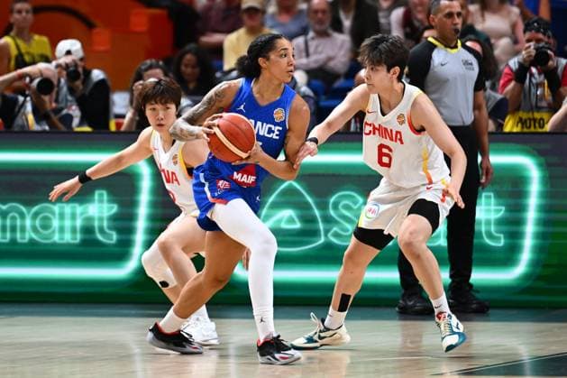 China v France - FIBA Women s Basketball World Cup 2026 Quarter-Final BERLIN, GERMANY - SEPTEMBER 10 : Williams Gabby forward of France during the FIBA Women s Basketball World Cup quarter final match between China and France in Berlin on September 10, 2026 in Berlin, Germany, 10 09 2026 Berlin Germany  Copyright: xVincentxKalutx