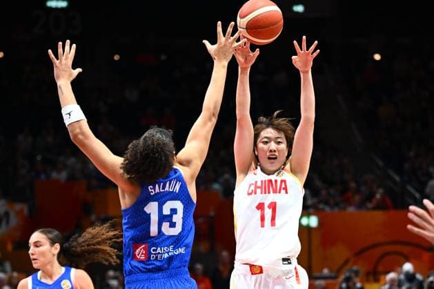 China v France - FIBA Women s Basketball World Cup 2026 Quarter-Final BERLIN, GERMANY - SEPTEMBER 10 : Luo Xinyu forward of China during the FIBA Women s Basketball World Cup quarter final match between China and France in Berlin on September 10, 2026 in Berlin, Germany, 10 09 2026 Berlin Germany  Copyright: xVincentxKalutx