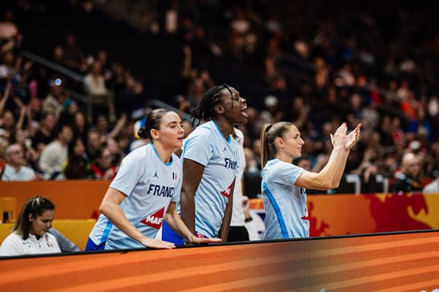 FIBA Women’s Basketball World Cup 2026: China vs. France, September 10, 2026—The French bench celebrates. Basketball, FIBA Women’s Basketball World Cup 2026, Final Round, Quarterfinals: China vs. France on September 10, 2026, at the Uber Arena, Berlin Copyright: xBEAUTIFULxSPORTS Tonhäuserx