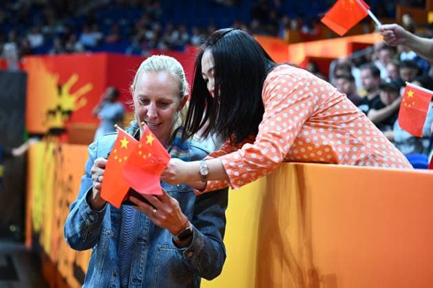 China v France - FIBA Women s Basketball World Cup 2026 Quarter-Final BERLIN, GERMANY - SEPTEMBER 10 : Ann Wauters belgian former professional basketball player with supporters and fans from China during the FIBA Women s Basketball World Cup quarter final match between China and France in Berlin on September 10, 2026 in Berlin, Germany, 10 09 2026 Berlin Germany  Copyright: xVincentxKalutx