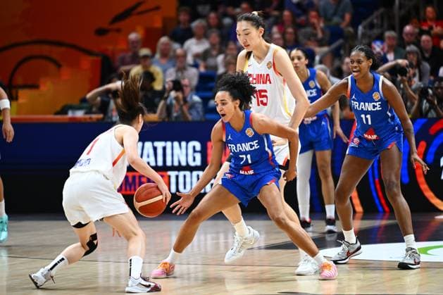 China v France - FIBA Women s Basketball World Cup 2026 Quarter-Final BERLIN, GERMANY - SEPTEMBER 10 : Lacan Leila guard of France during the FIBA Women s Basketball World Cup quarter final match between China and France in Berlin on September 10, 2026 in Berlin, Germany, 10 09 2026 Berlin Germany  Copyright: xVincentxKalutx