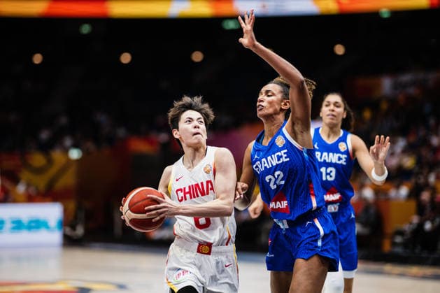 FIBA Women’s Basketball World Cup 2026: China vs. France, September 10, 2026; Yang Shuyu (China), 6; Marieme Badiane (France), 22; Basketball; FIBA Women’s Basketball World Cup 2026; Final Phase, Quarterfinals: China vs. France on September 10, 2026, at the Uber Arena, Berlin Copyright: xBEAUTIFULxSPORTS Tonhäuserx