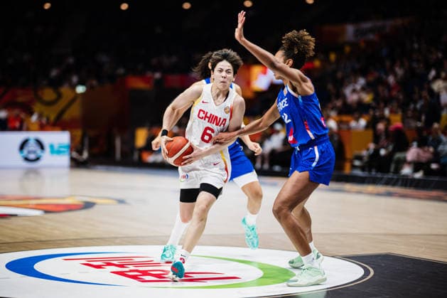 FIBA Women’s Basketball World Cup 2026: China vs. France, September 10, 2026; Yang Shuyu (China), 6; Marieme Badiane (France), 22; Basketball; FIBA Women’s Basketball World Cup 2026; Final Round, Quarterfinals: China vs. France on September 10, 2026, at the Uber Arena, Berlin Copyright: xBEAUTIFULxSPORTS Tonhäuserx