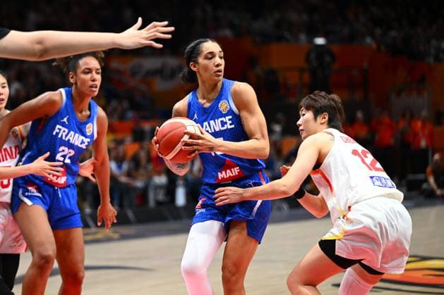 China v France - FIBA Women s Basketball World Cup 2026 Quarter-Final BERLIN, GERMANY - SEPTEMBER 10 : Williams Gabby forward of France during the FIBA Women s Basketball World Cup quarter final match between China and France in Berlin on September 10, 2026 in Berlin, Germany, 10 09 2026 Berlin Germany  Copyright: xVincentxKalutx