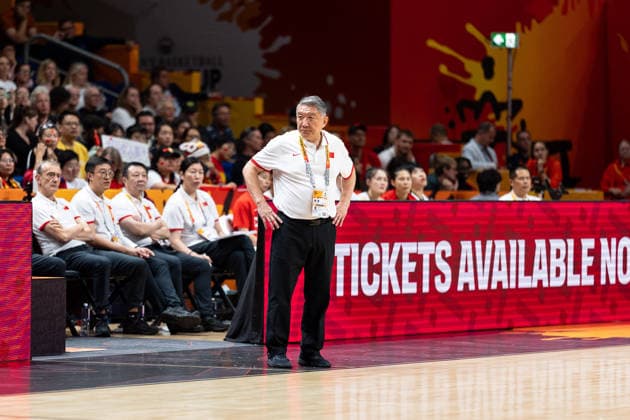 Luming Gong (China), Coach, GER, China vs. France, Basketball, 2026 FIBA Women s World Cup, Quarterfinals, September 10, 2026, GER, China vs. France, Basketball, 2026 FIBA Women s World Cup, Quarterfinals, September 10, 2026, Berlin Copyright: xEibner-Pressefoto MaxxVincenx EP_MVN