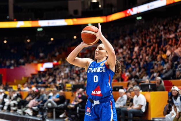 Carla Leite, France, 00 taking a shot, GER, China vs. France, Basketball, 2026 FIBA Women s World Cup, Quarterfinals, September 10, 2026, GER, China vs. France, Basketball, 2026 FIBA Women s World Cup, Quarterfinals, September 10, 2026, Berlin Copyright: xEibner-Pressefoto MaxxVincenx EP_MVN