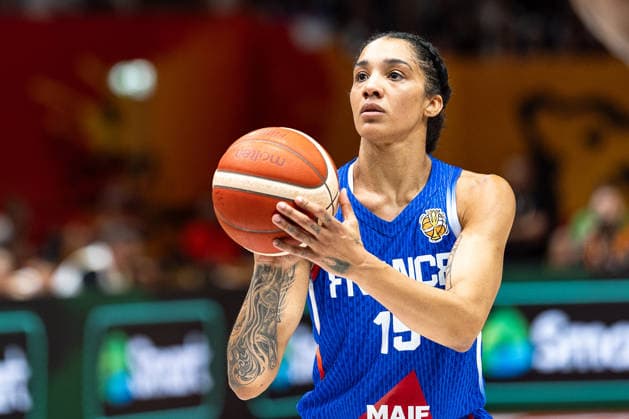 Gabby Williams of France, age 15, taking a free throw; single frame, single photo, portrait, cutout; GER, China vs. France, basketball, FIBA Women s World Cup 2026, Quarterfinals, September 10, 2026, GER, China vs. France, Basketball, FIBA Women’s World Cup 2026, Quarterfinals, September 10, 2026, Berlin Copyright: xEibner-Pressefoto MaxxVincenx EP_MVN